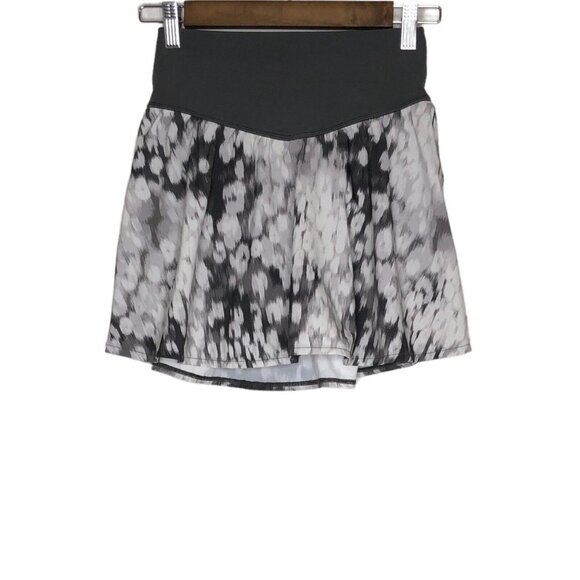 Offline by Aerie Athletic Gray and White Patterned Tennis Skort Size Small - Picture 1 of 10